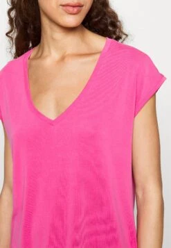 Vero Moda Tall VmfilliV Neck Tee - T-Shirt Basic - Fuchsia Purple -Vero Moda Winkel e7fbf5d876d54d1a94212f51f9291f98