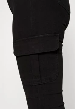 Vero Moda Tall Vmivy Ankle Pants - Cargobroek - Black -Vero Moda Winkel e8c58b885bbd44039d052b0c9b7f8246