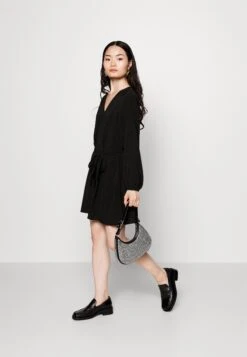 Vero Moda Petite Vmnaja Short Dress - Jurk - Black -Vero Moda Winkel e96825b6cb3048d5b82c6f9a61db9ef5