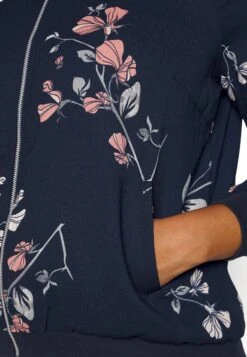 Vero Moda Curve Vmhallie- Bomberjacks - Night Sky -Vero Moda Winkel ea063dd6f559483eaed1fe135288f202