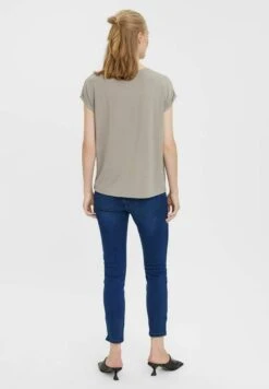 Vero Moda T-Shirt Basic - Laurel Oak -Vero Moda Winkel ea436addb5284cd7ad62271fa1a798ad