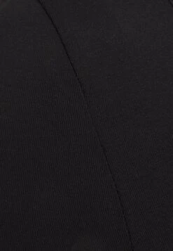 Vero Moda Petite Vmmaxi Soft Long - Longsleeve - Black -Vero Moda Winkel eabd1252393041dcbaf693aad363d612