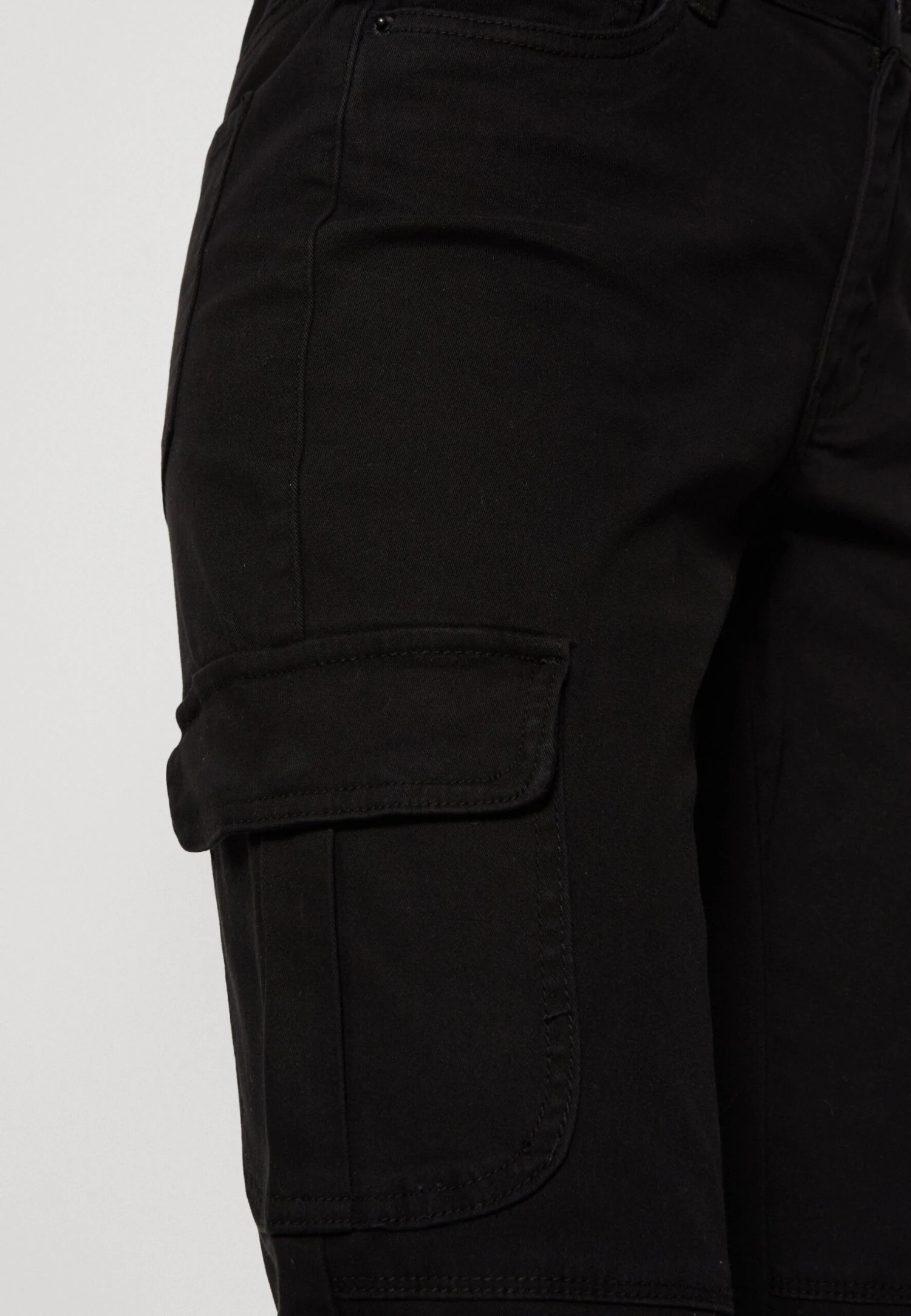 Vero Moda Vmivy Ankle - Cargobroek - Black 8 Vero Moda Vmivy Ankle - Cargobroek - Black - Afbeelding 6