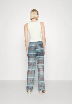 Vero Moda Vmdicte Wide Pant - Broek - Caneel Bay/Cocoa Brown/Irish Cream -Vero Moda Winkel f7f96b7bb492453585eb10caed275a8c