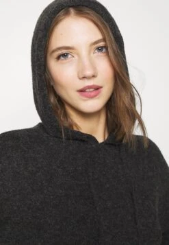 Vero Moda Vmdoffy Hood Dress - Gebreide Jurk - Black -Vero Moda Winkel f862d4eb38f849b9a593cbbcca64cac8