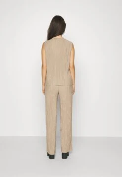 Vero Moda Petite Vmcira Wide Pant - Broek - Silver Mink -Vero Moda Winkel fd9389f3942b4d24b9c7d14dc82512d4