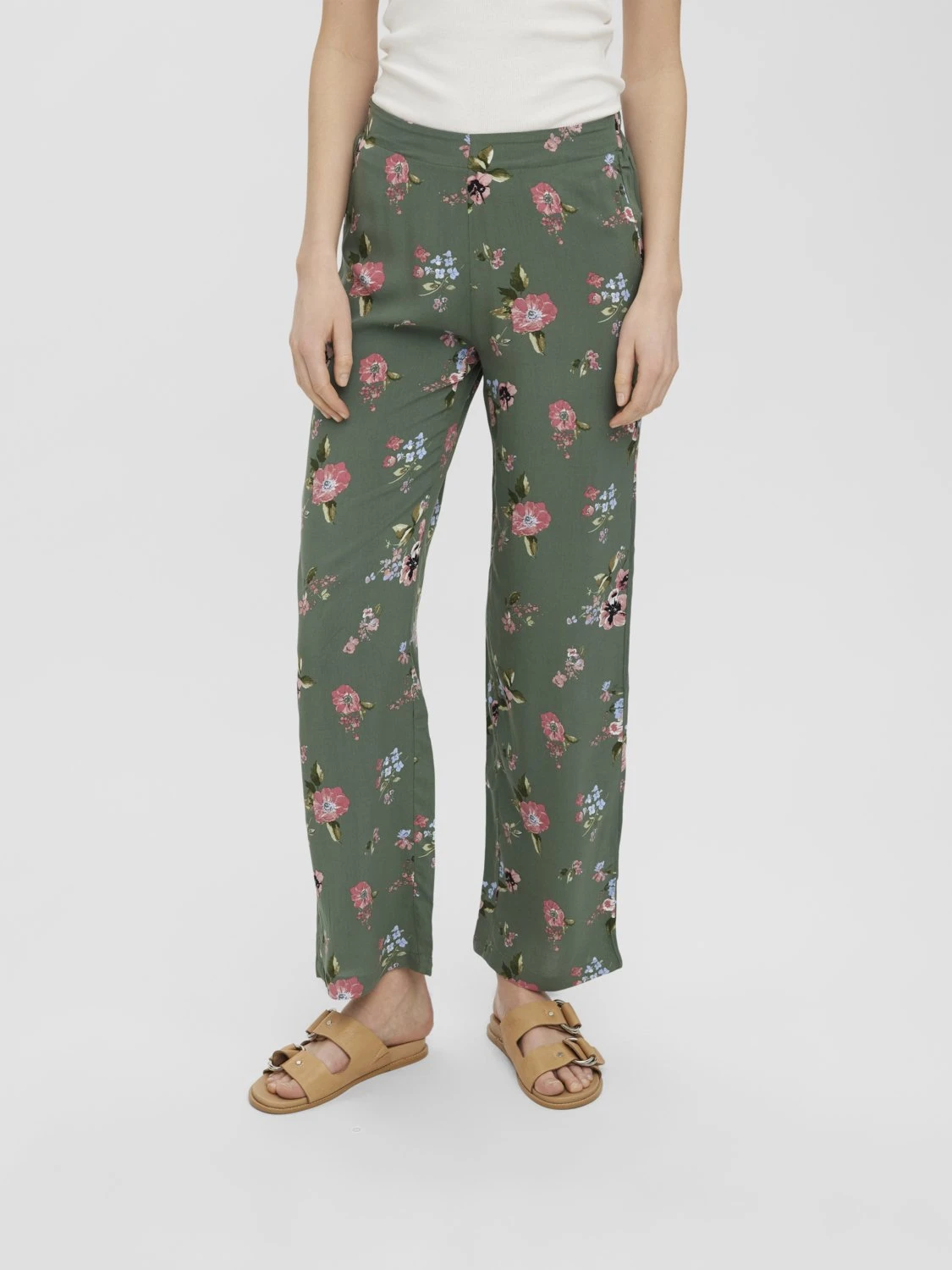 Vero Moda Tall Vmeasy Wide Pants - Broek - Laurel Wreath/Freya 3 Vero Moda Tall Vmeasy Wide Pants - Broek - Laurel Wreath/Freya